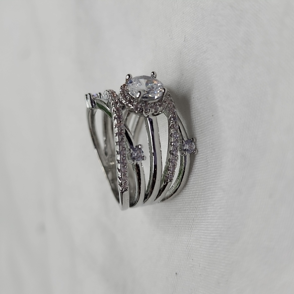 INFINITY DIAMOND RING🎄 - Picture 7 of 11